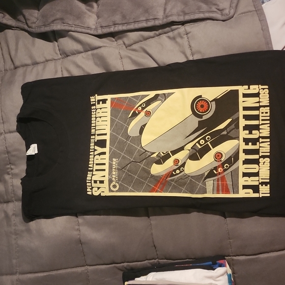 Graphic Tee - Picture 1 of 1